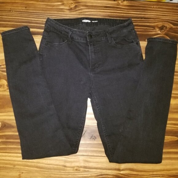 Old Navy - Picture 1 of 4